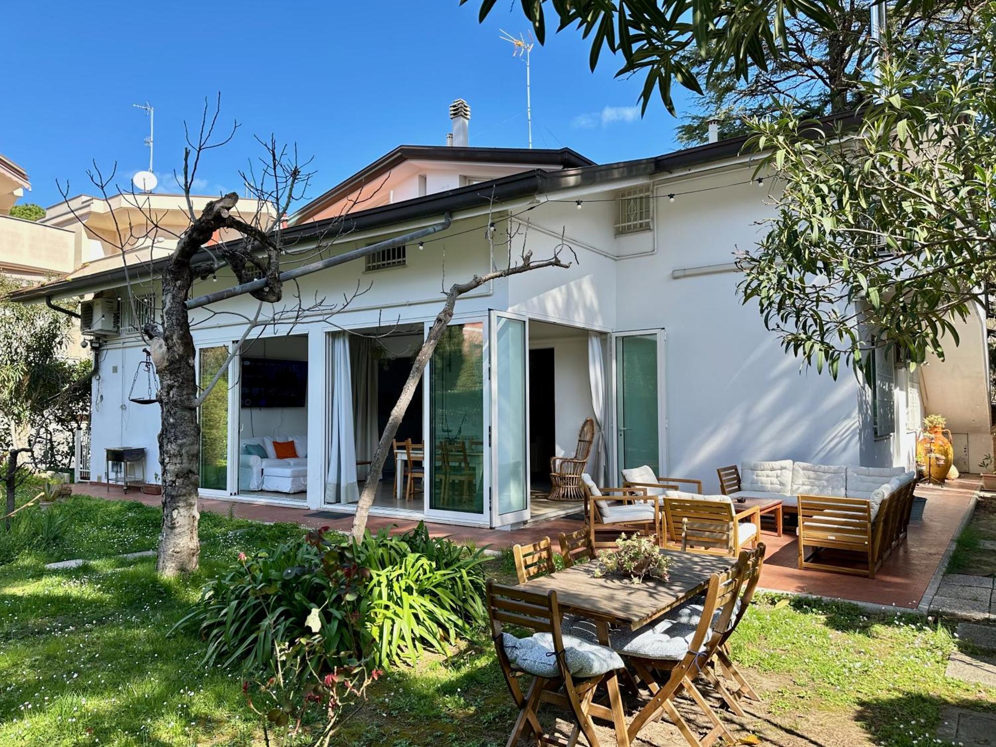 Appartamenti Villa Renata Riccione Exterior foto
